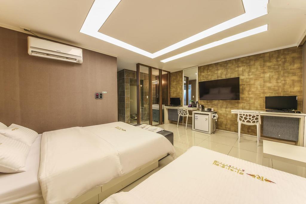 Richi Hotel Suwon Ngoại thất bức ảnh