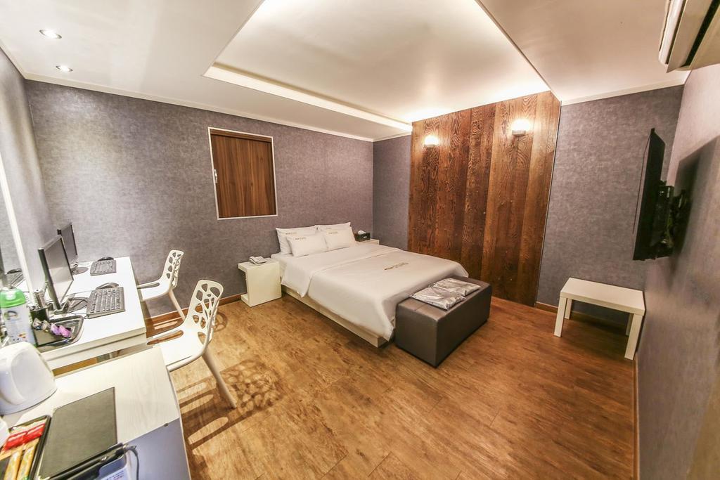 Richi Hotel Suwon Ngoại thất bức ảnh