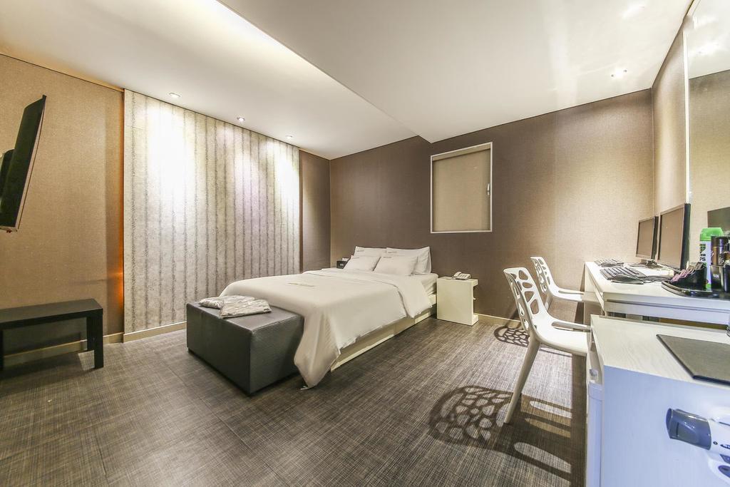 Richi Hotel Suwon Ngoại thất bức ảnh
