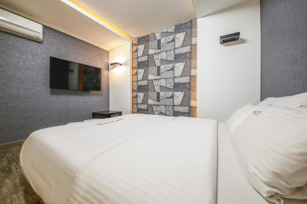 Richi Hotel Suwon Ngoại thất bức ảnh